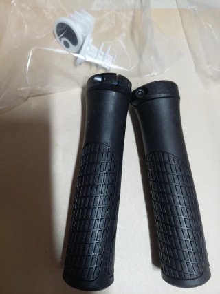 Nuevos Puños de Bicicleta Ergon, 2 modelos elegir