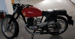 Montesa Brio 110 moto clásica