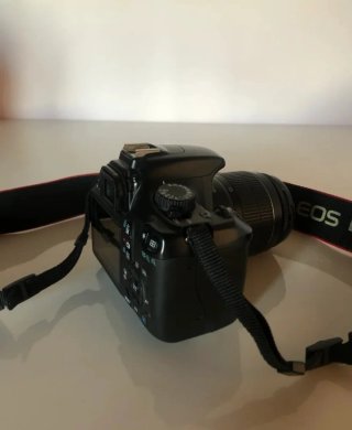 Canon EOS 1100D + EF-s 18-55mm