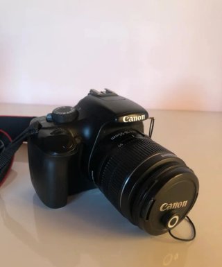 Canon EOS 1100D + EF-s 18-55mm