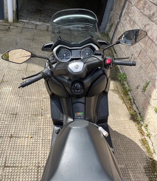 Yamaha XMAX 300 Negra