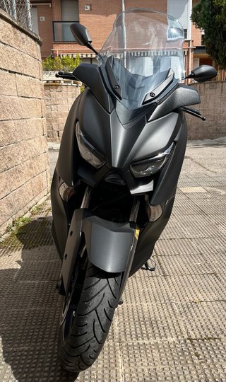 Yamaha XMAX 300 Negra