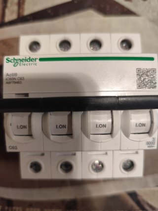 4p 63A Schneider Magnetotermico Automatico