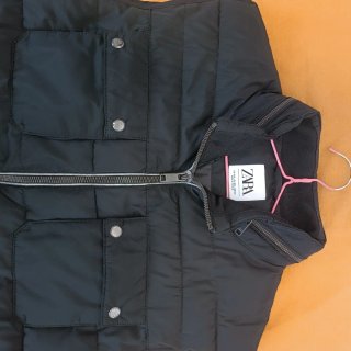 Chaleco acolchado Zara negro