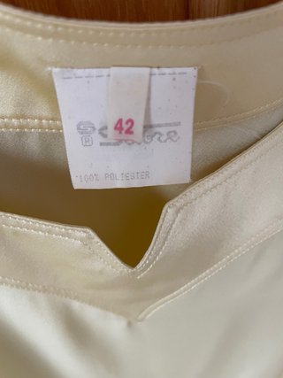 Camisa sin mangas amarilla