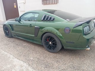 Ford Mustang 2010 supercharged