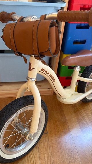 Bici di equilibrio Janod color crema