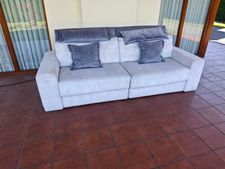 Sofá eléctrico beige y gris