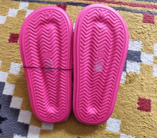 Chanclas plataforma fucsia flor relieve kawaii