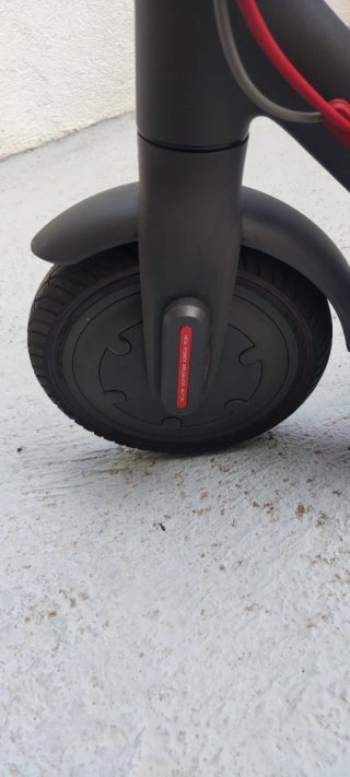 Patinete Eléctrico Xiaomi Poco Uso