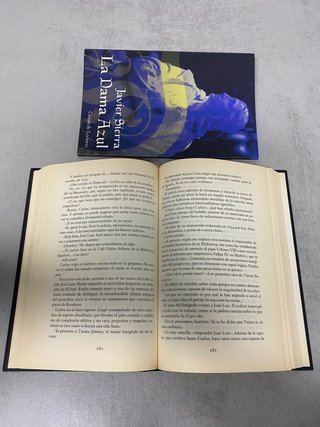 LA DAMA AZUL - JAVIER SIERRA