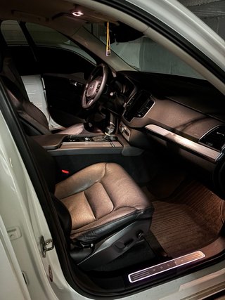 Volvo XC90 2016
