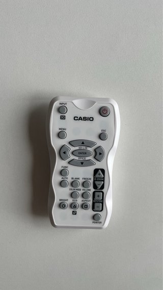 Proyector Casio con Mando
