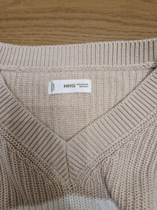 Jersey Mango Rayas Beige y Blanco Talla XXS