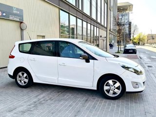 Renault Grand Scenic 2010
