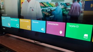 Televisión Engel 50" 4K UHD Smart TV