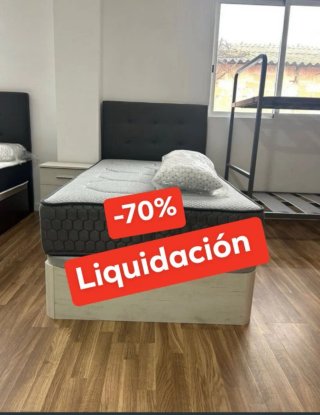 Canapé y colchón -70% Liquidación