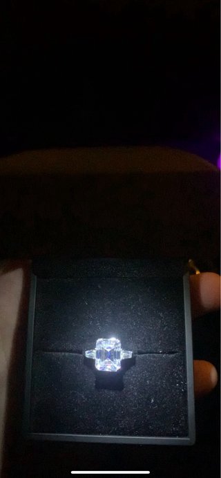 Anello Moissanite Taglio Smeraldo 4ct VVS1 D