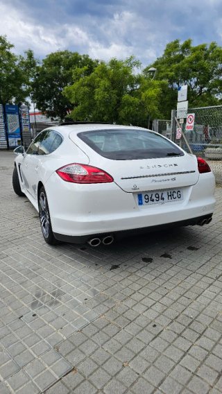 Porsche Panamera 2011 NACIONAL !