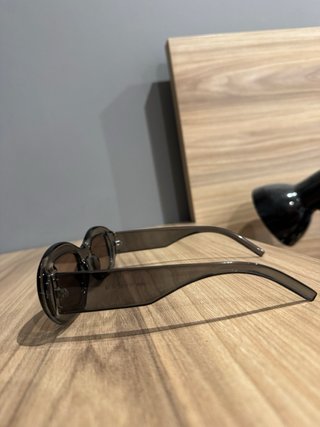 Gafas de sol Zara grises y marrones