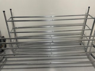 Zapateros metálicos extensibles