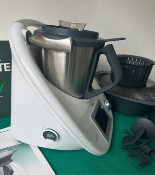Bimby TM5 completo di tutto in garanzia thermomix