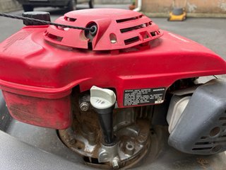 Cortacésped Honda 536
