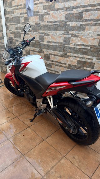 Honda CB500F 2015 Roja y Blanca