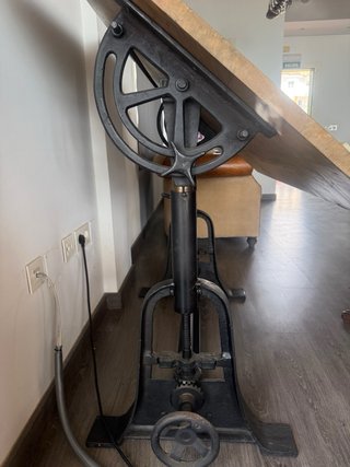 Mesa de arquitecto madera y metal