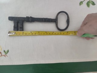 Llave imitación antigua estilo rústico