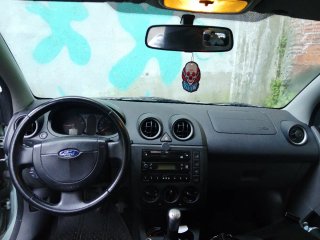 Ford Fiesta 2002
