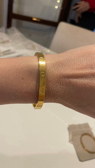 Pulsera estilo Love Cartier acero dorado