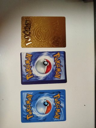 Lote 3 Cartas Pokémon Charizard y Pikachu V Max.