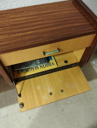 2 Mesitas Noche Vintage Madera  , brillo