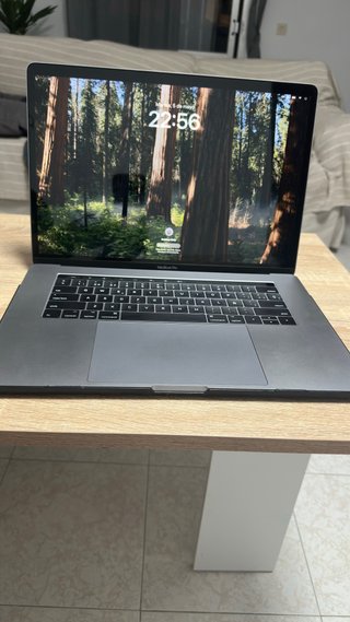 MacBook Pro 15 Apple Plata/Gris Espacial