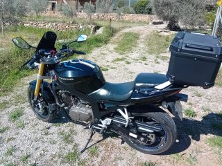 Hyosung Naked 250cc Inyección 29cv