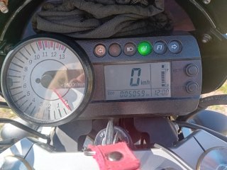Hyosung Naked 250cc Inyección 29cv