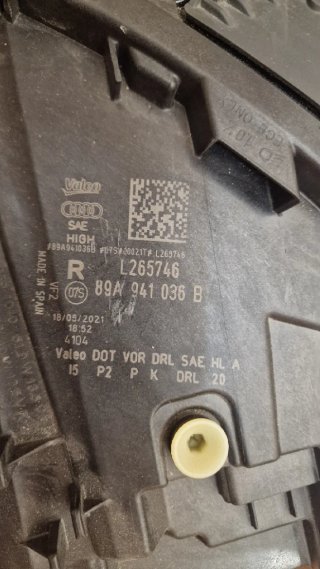 Audi Q4 Sportback Faro Derecho 89A941784B