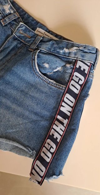 Stradivarius shorts blu