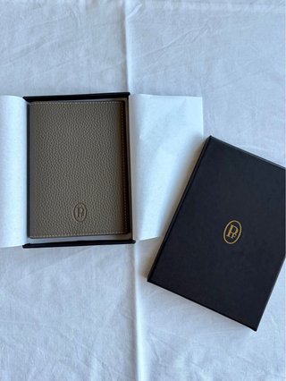 Funda de piel para libro / cartera PARMIGIANI FLEU