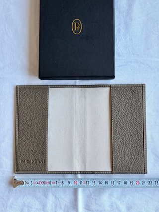 Funda de piel para libro / cartera PARMIGIANI FLEU