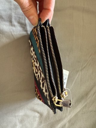 Conjunto Parfois: Clutch, Tarjetero y Monedero