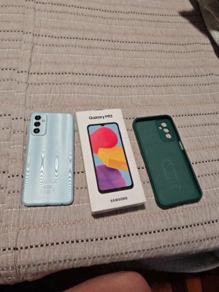 Samsung Galaxy M13 Blu + Custodia