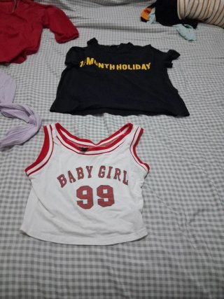 Lote  Ropa Chica Talla S 5 prendas