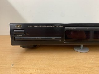 Sintonizador JVC FX-362 FM/MW/LW