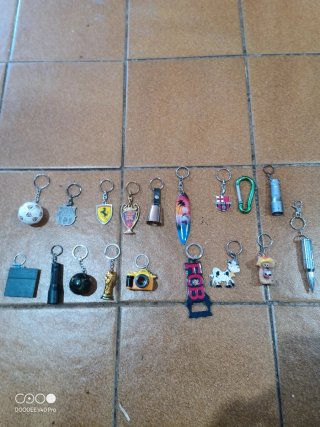 Lote de varios llaveros