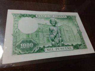 3 Billetes España 25, 10.000 y 500 pts sn circular
