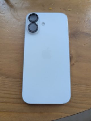 iPhone 16