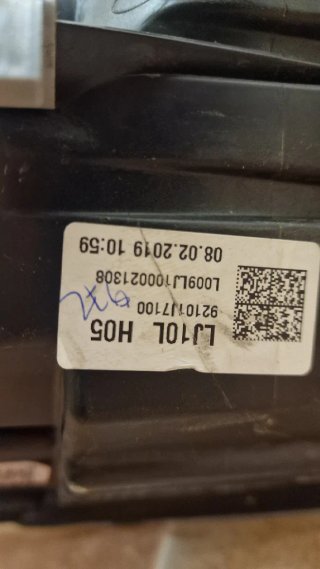 KIA Ceed Faro Delantero J792121050