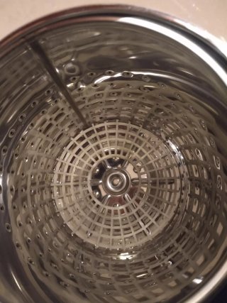Centrifugadora AEG Blanca